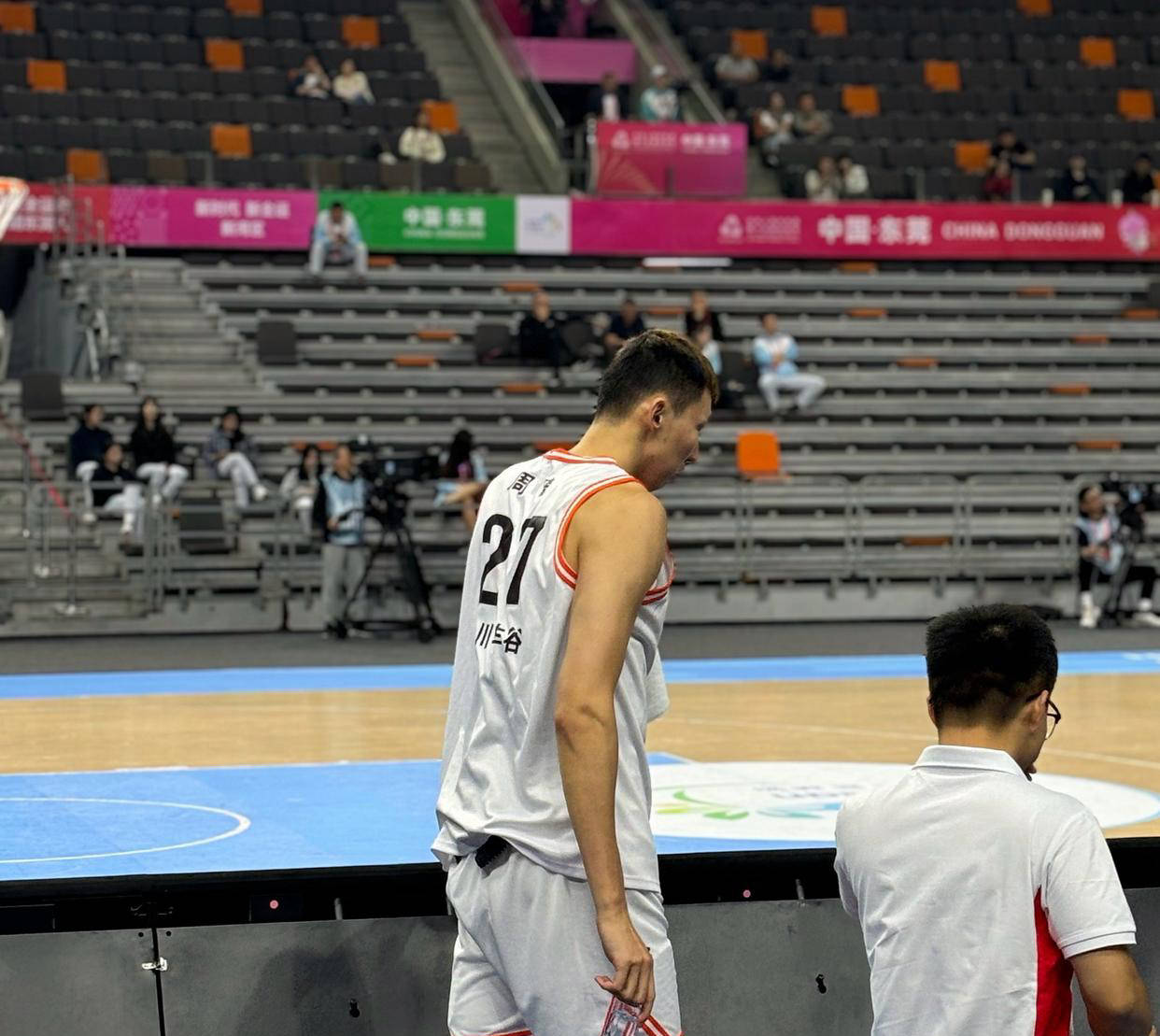 亚博体育线上包含广厦男篮篮板制胜备战欧篮联国际比赛日里昂回应争议之后，转会期皇家马德里调整名单以备西甲的词条